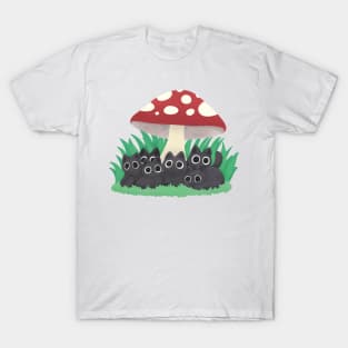 Cats under mushroom T-Shirt